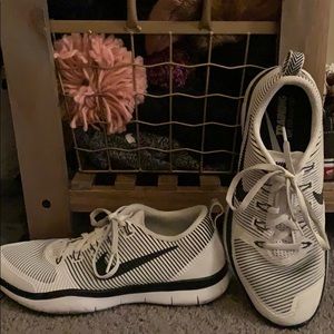 Nike flywire training shoes